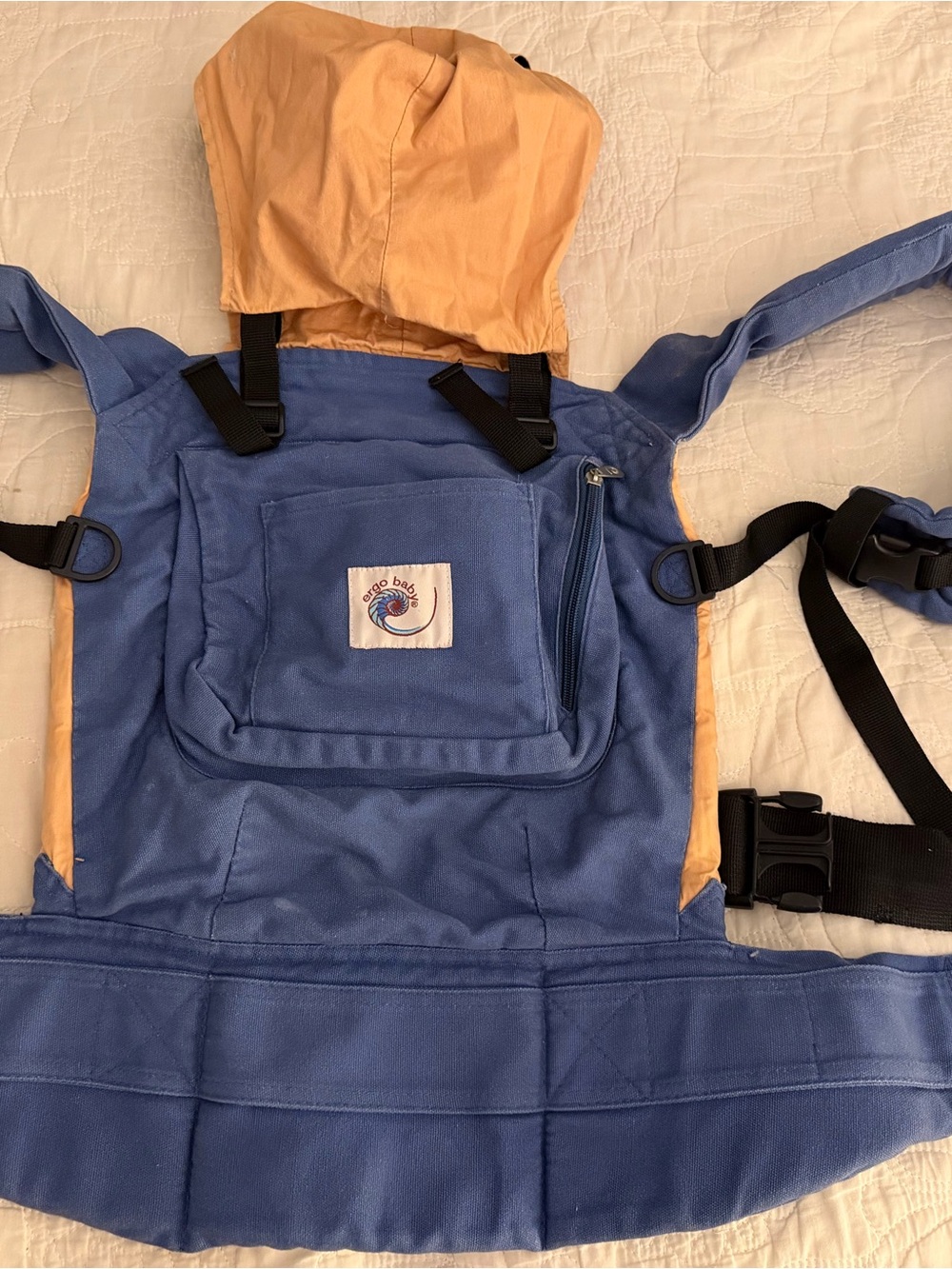 Ergobaby Carrier